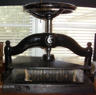 Book press